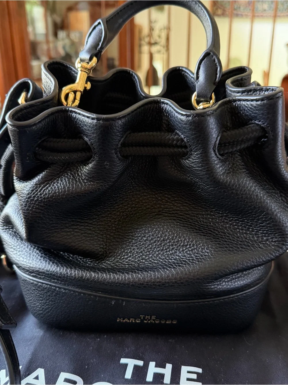 Marc Jacobs Black Pebbled Leather Tassel Drawstring Bucket  Bag - Picture 3 of 5